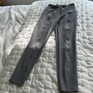 Lululemon trouser skinny leg